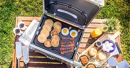 Products from Cuisinart Outdoors in use