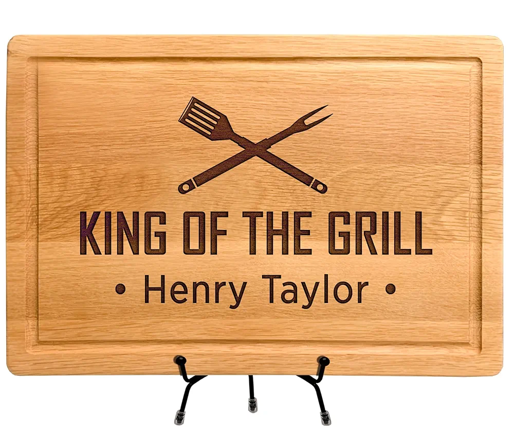 Personalized Mens Christmas Gifts, Custom King of the Grill Cutting Board for Men, Dad, Grandpa, Son, Unique Barbeque Grilling Gift Idea for Christmas, Birthday, Anniversary, BBQ Masters Grill Board