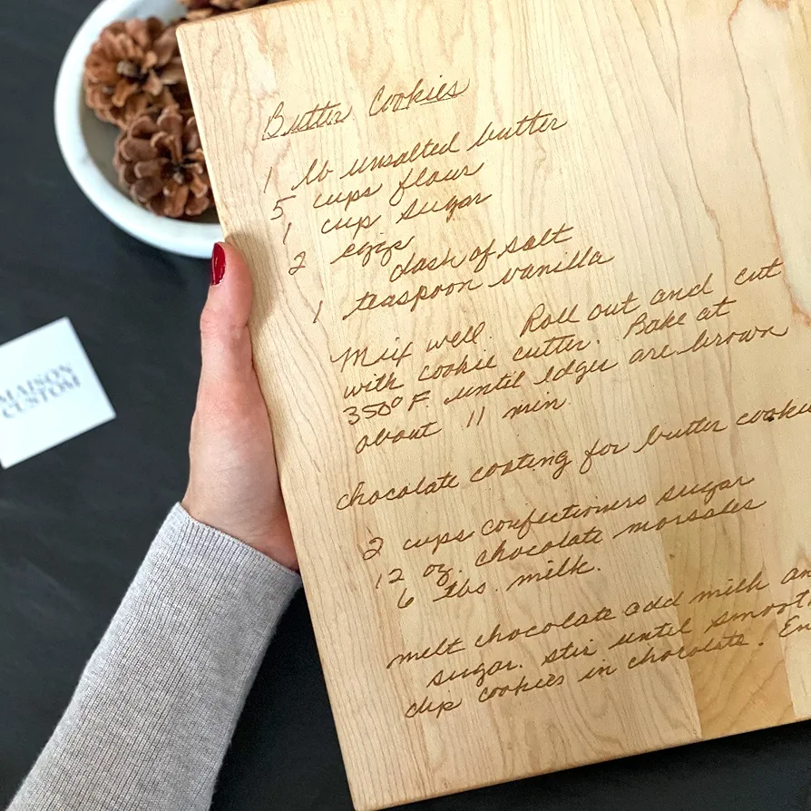 Original Handwritten Recipe Cutting Board - Best Unique Gift for Her - Multiple Sizes & Styles - Maple, Cherry or Walnut Wood - Best Gift Idea for Mom, Daughter, Grandma, Sister, Aunt