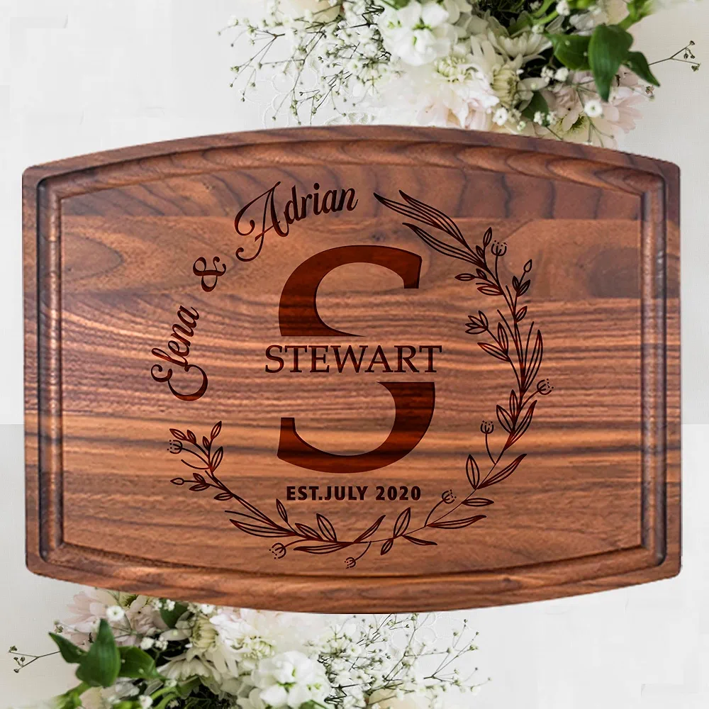 Silveroy Customized Love: Personalized Engraved Wood Cutting Boards for Couples - Ideal Gift for Weddings, Bridal Showers, Anniversaries, Christmas, Housewarming and Real Estate Closing
